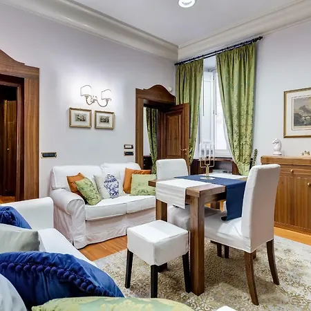 Pantheon Antique ベッド・アンド・ブレックファスト 4*