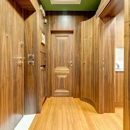 ベッド・アンド・ブレックファスト Pantheon Antique ローマ