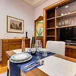 Pantheon Antique فندق مبيت وإفطار