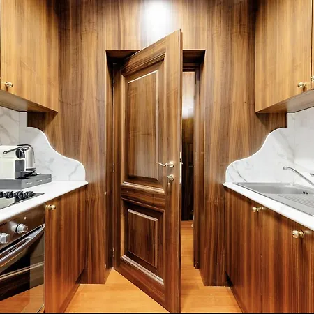 Bed and Breakfast Pantheon Antique Ρώμη