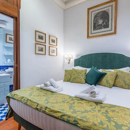 Bed & Breakfast Pantheon Antique