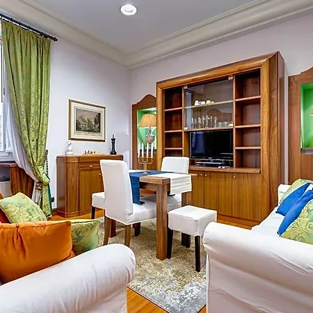 Pantheon Antique Bed & Breakfast