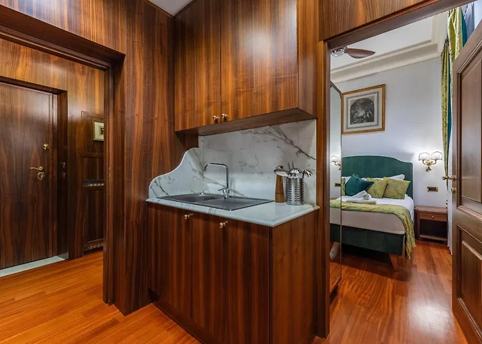 Pantheon Antique 4* Rome